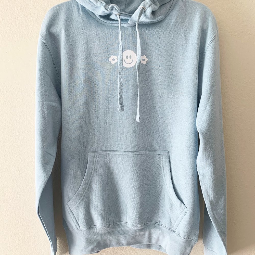Medium] Light blue fleece hoodie with front & back print